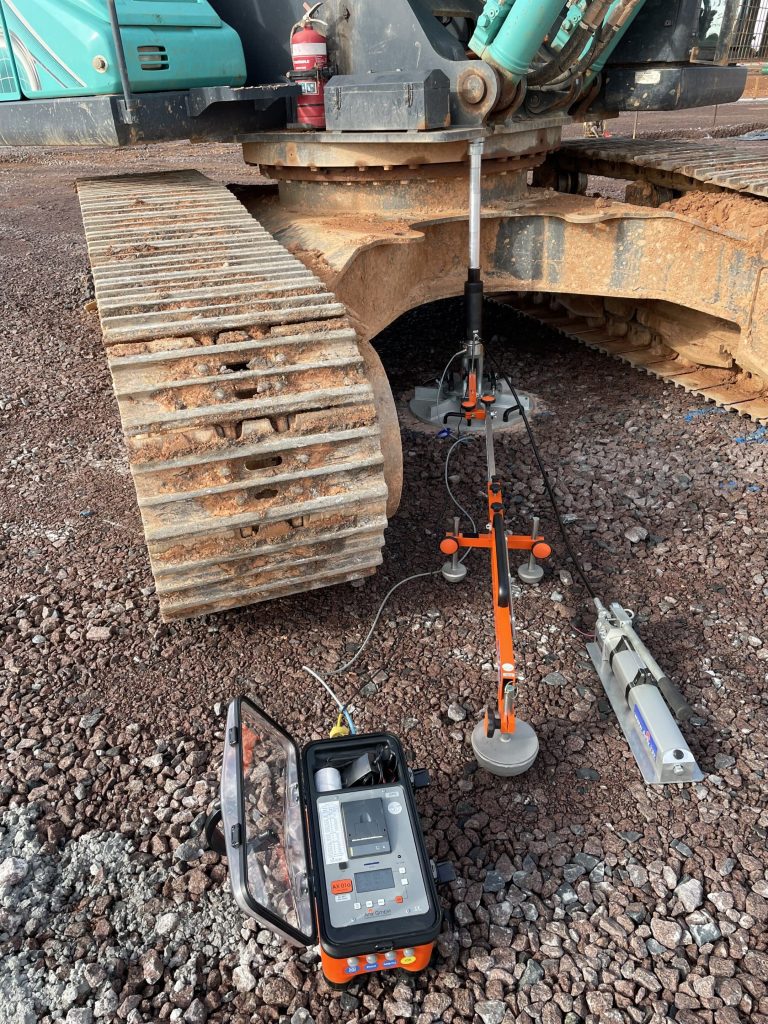 PLate Load Test DIN 18134 and ASTM 1195 / ASTM 1196 AX01 WANT Geotechnics Tank Farm Excavator Counterweight PLate Load Test DIN 18134 and ASTM 1195 / ASTM 1196 bearing capacity AX01 WANT Geotechnics Tank Farm Excavator Counterweight