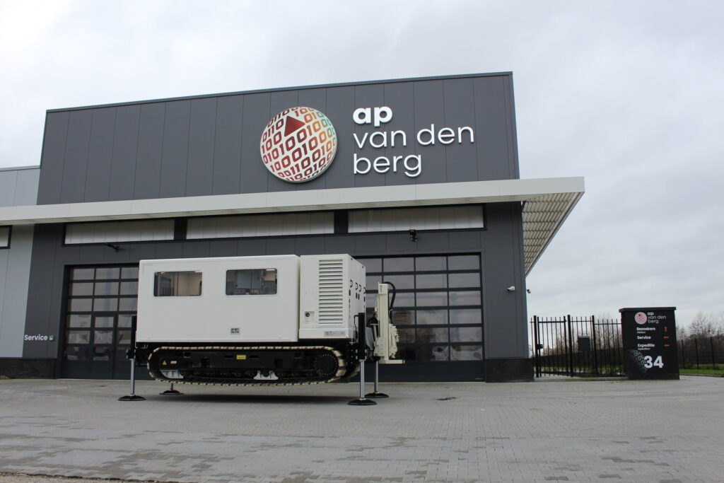 CPT Crawler A.P. van den Berg at Factory