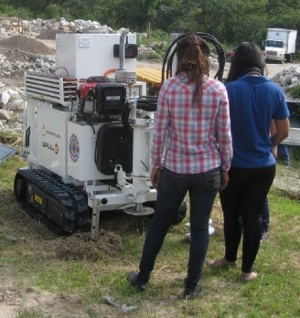 Mini CPT Crawler Cone Penetration Test A.P. van den Berg Mini CPT Crawler Cone Penetration Test A.P. van den Berg