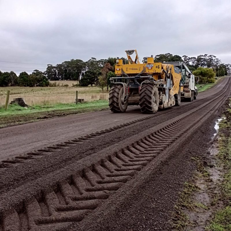 Terra 3000 Clay Soil Stabilisation - application with soil stabiliser