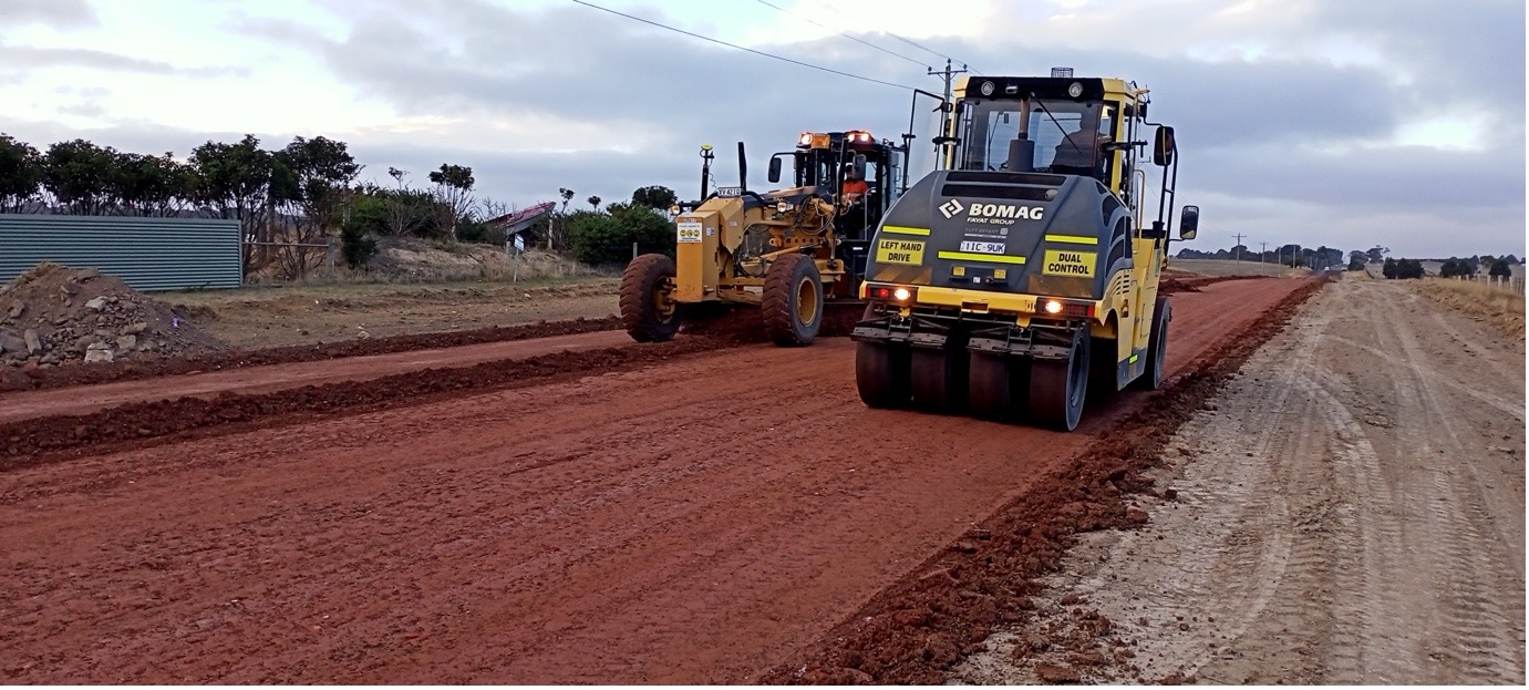 The TERRA-3000® layer is rolling using a heavy Multi Rubber Tyred roller and Steel Smooth Drum roller with no vibration