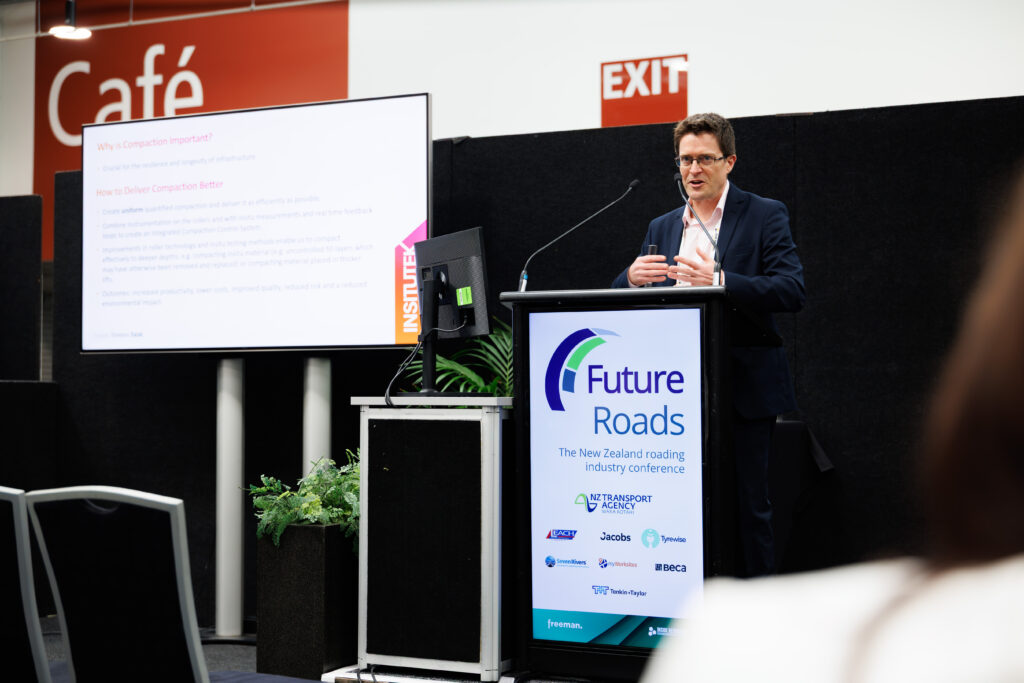 Future Roads Conference & Expo 2025 Future Roads Conference & Expo 2025 - Insitutek