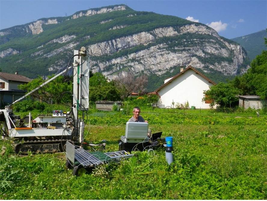 DMT Penetrometer Flat Dilatometer CPT Rig